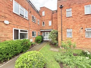 Photo 1- click for photo gallery